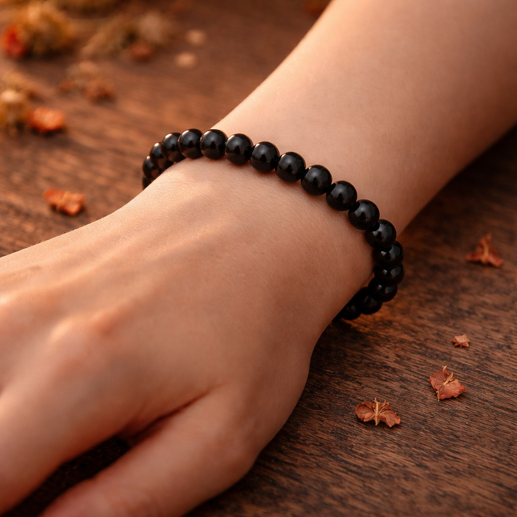 Bracelet en Tourmaline Noire naturelle 25g aux perles noires brillantes